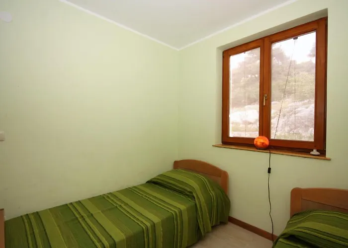 Seaside House Tisno, Murter - 5094 بيت للعطل *