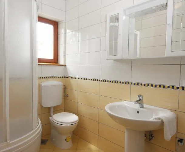 Seaside House Tisno, Murter - 5094 Vikendica